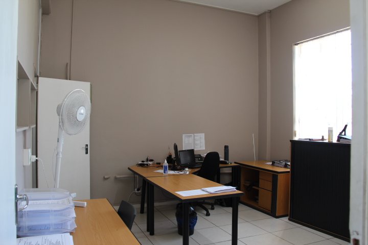 To Let Commercial Property for Rent in Dormehls Drift Western Cape
